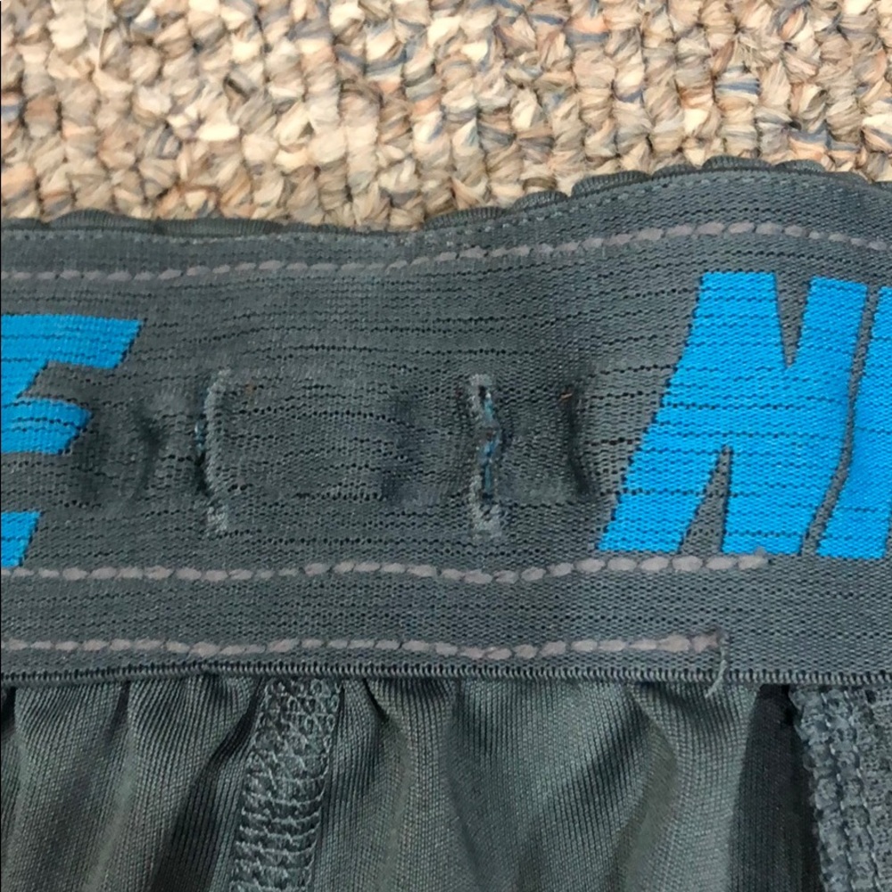 🏀Men’s M Nike Athletic Shorts with pockets - Picture 5 of 7